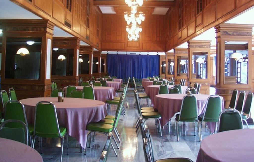 Royal Twins Palace Hotel Pattaya Exterior photo